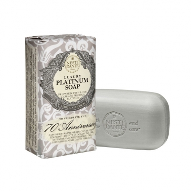 ³×½ºÆ¼´ÜÅ× 70Áֳ⠷°¼Å¸® Ç÷¡Æ¼³Ñ ¹é±Ý ºñ´© 250g 70TH ANNIVERSARY PLATINUM | 664701